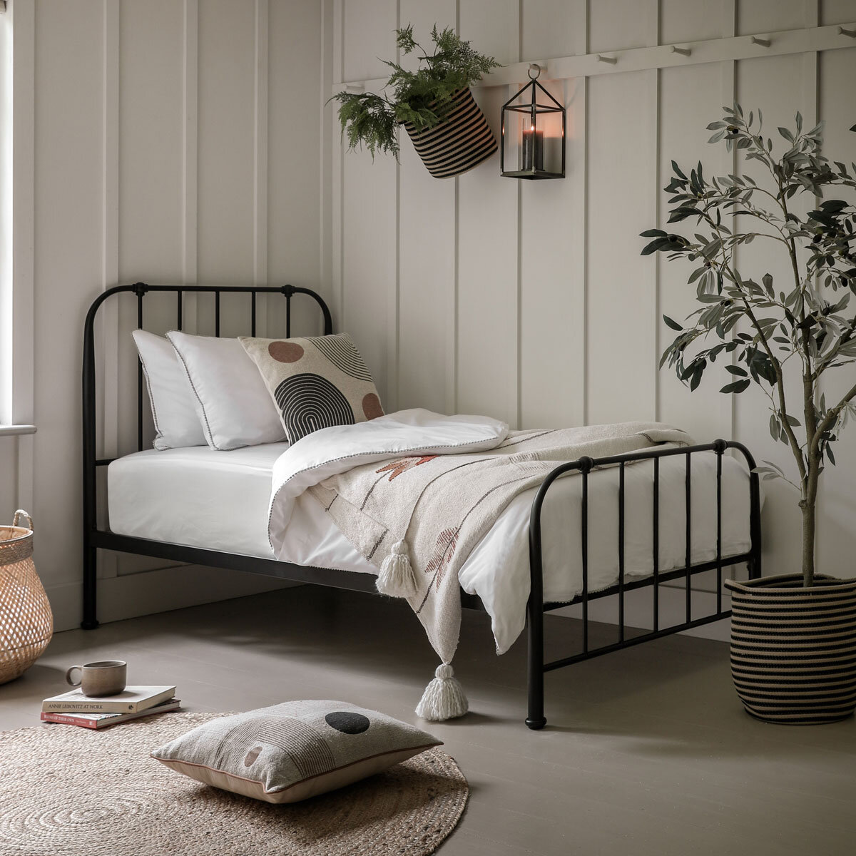 Gallery Loughton Black Metal Bed Frame, Single