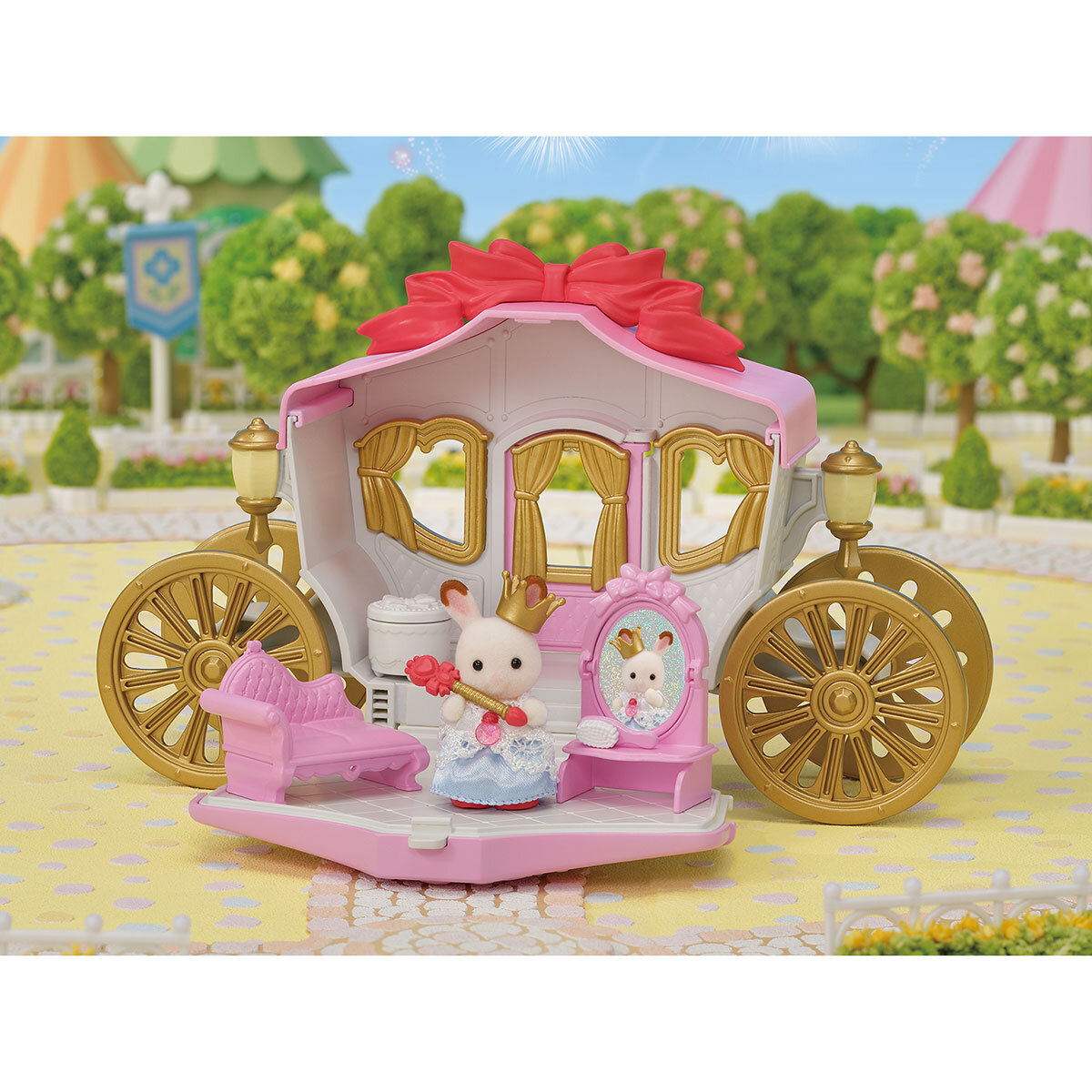 Buy Sylvanian Families Royal Bundle Overview Image at Costco.co.uk