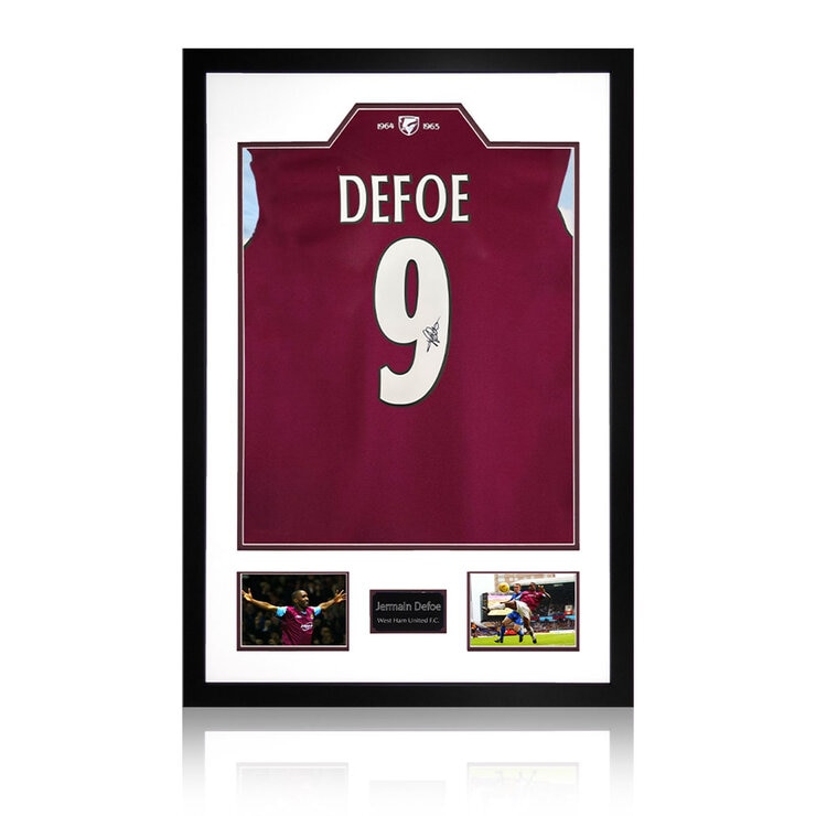 Jermain Defoe Signed Framed West Ham Football Shirt including 2 Photos Jermain Defoe Signed Framed West Ham Football Shirt including 2 Photos