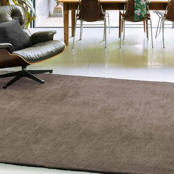 Milo Rug in 2 Sizes, Mink