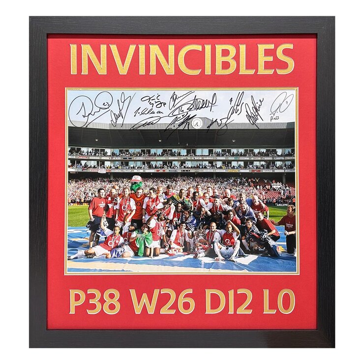 Arsenal The 12 Invincibles Signed Framed Photo Arsenal The 12 Invincibles Signed Framed Photo