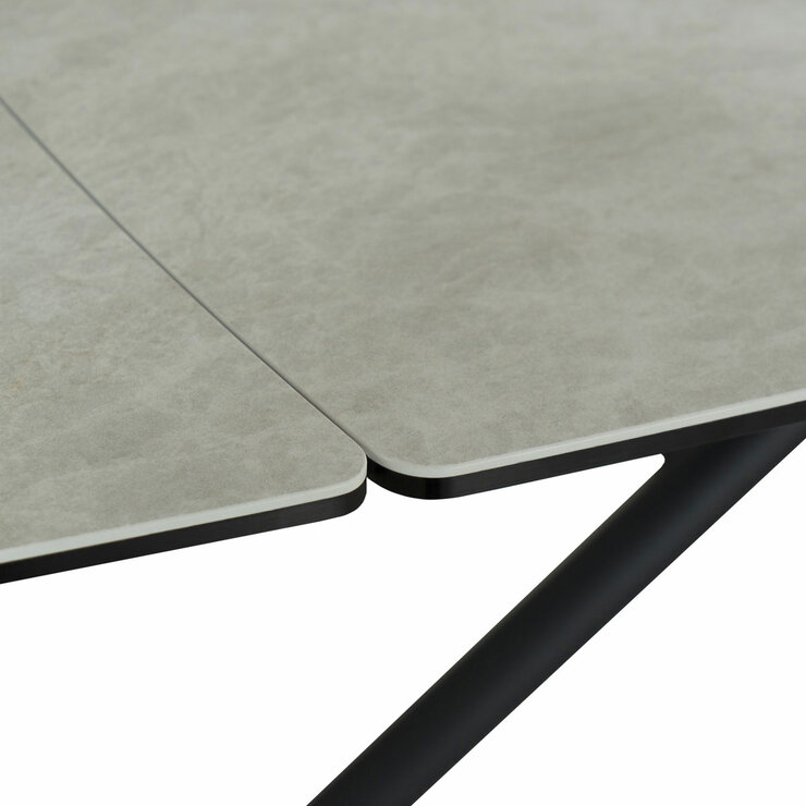 Table quality, close up