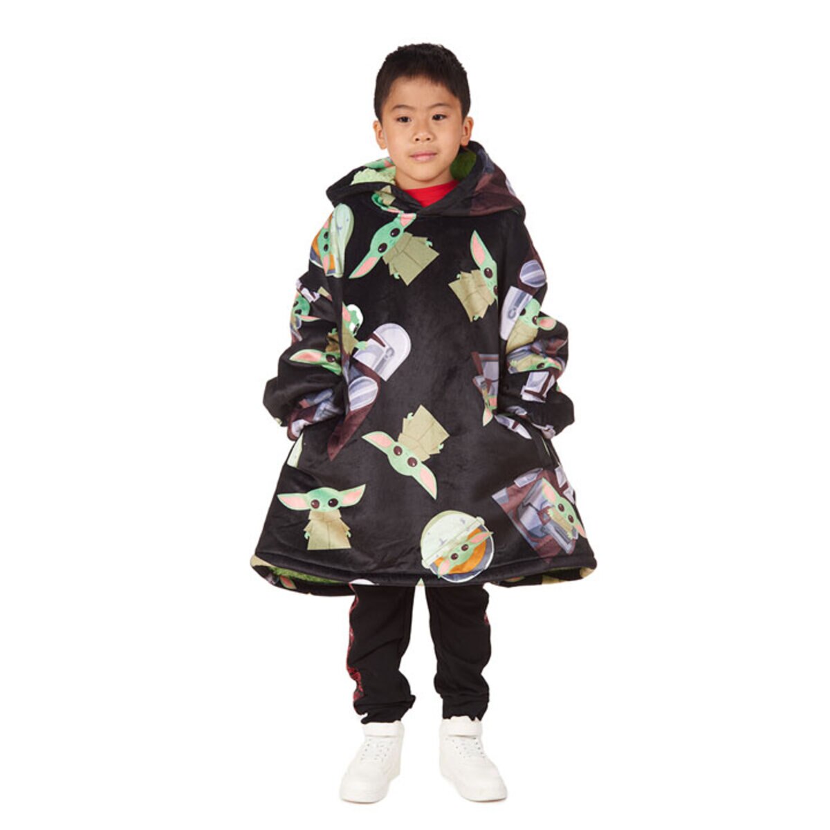 Oversized Hoody in Baby Yoda 
