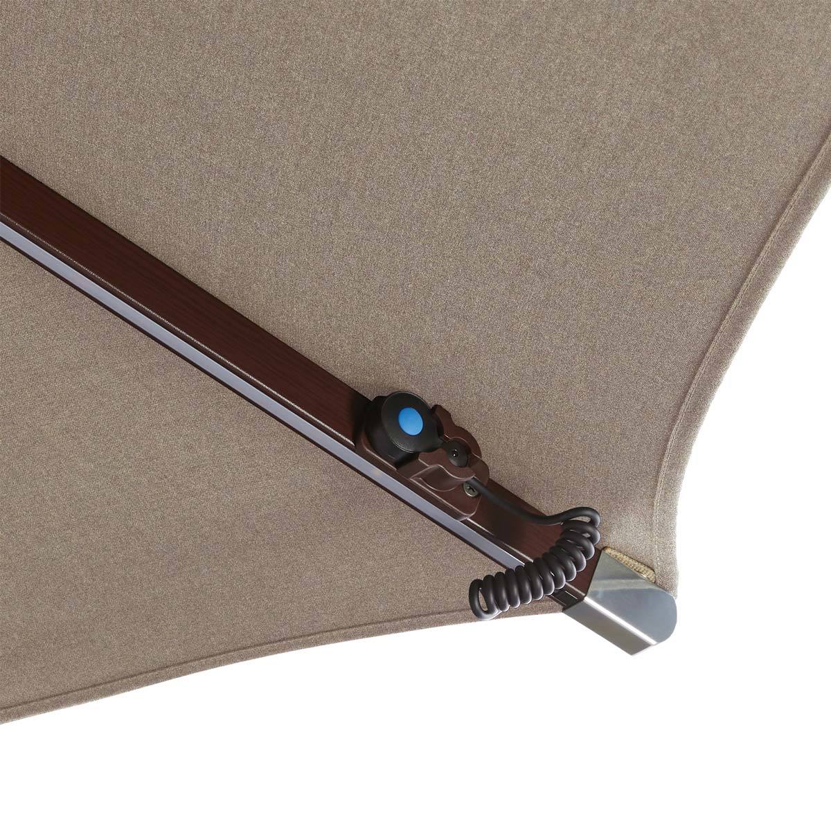 Activa ProShade 11ft (3.3m) Aluminium 40 Solar LED Light Market