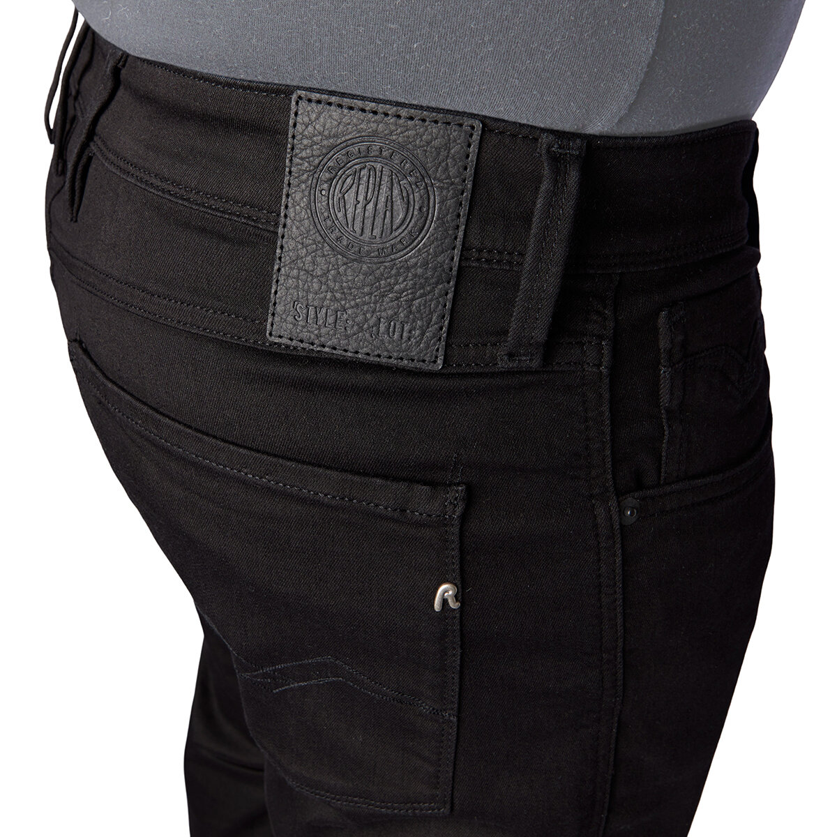 Replay Men's Denim Jeans in Black - Waist 38, Length 32