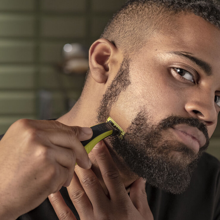 Philips One Blade Face & Body Gift Set with Additional 3x Blade Pack