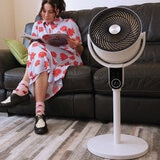 Lifestlye image of Vybra Oscillator Fan