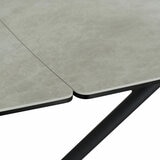 Table quality, close up