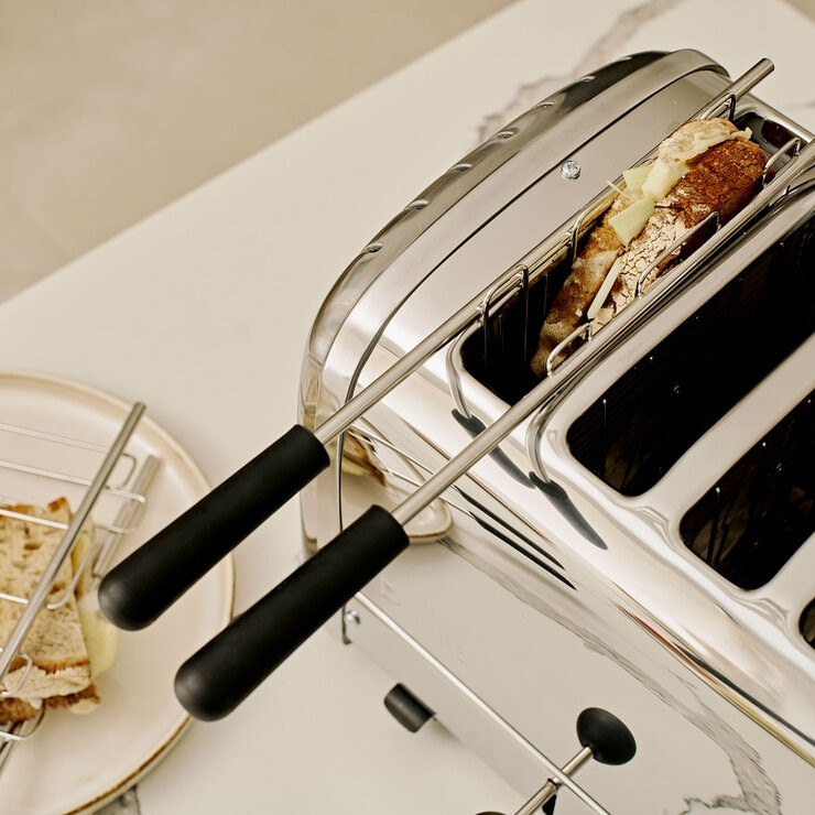 Dualit Classic 4 Slot Toaster Lifestyle Image