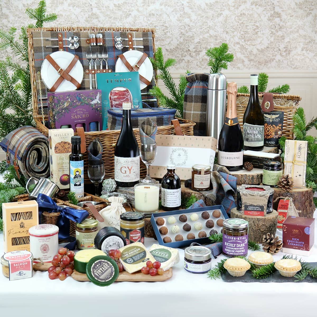 The Wooler Winter Picnic Christmas Hamper
