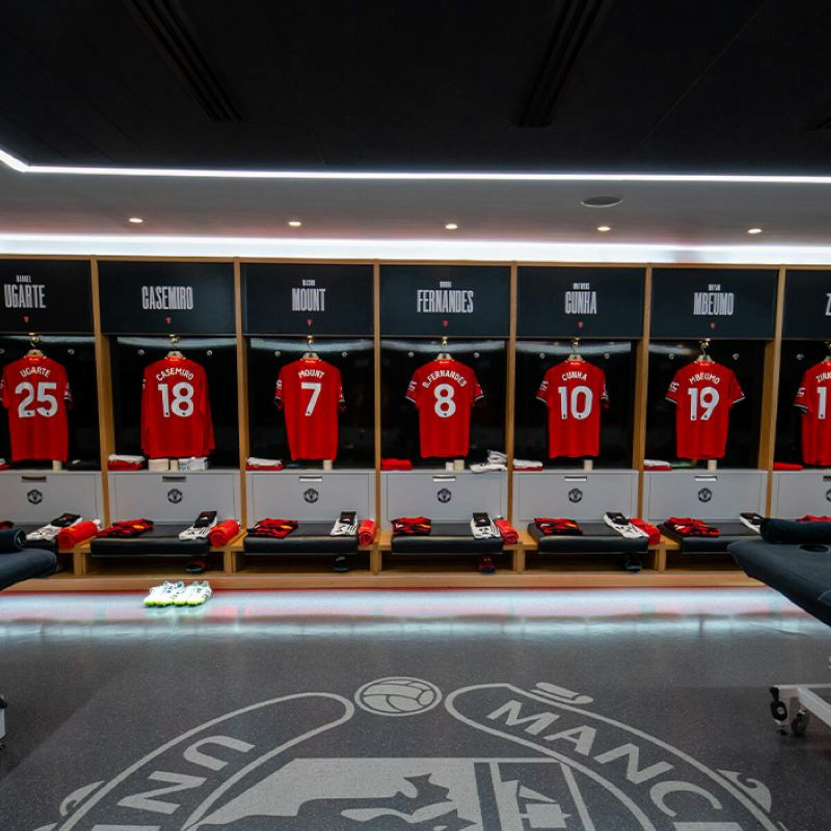 Manchester United Stadium Tour for Two Adults Manchester United Stadium Tour for Two Adults