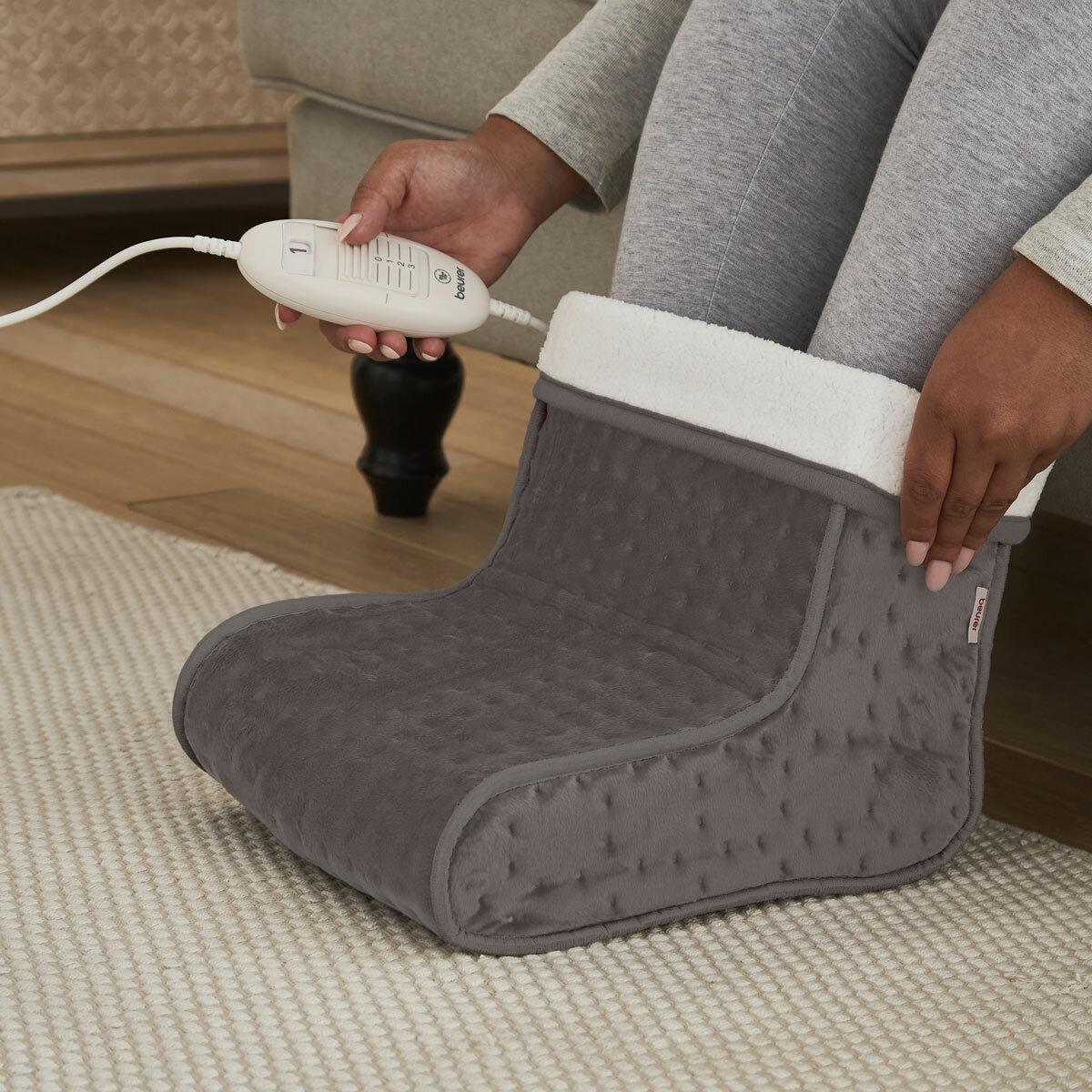 Beurer FW20 Cosy Electric Heated Foot Warmer in 2 Colours Beurer FW20 Cosy Electric Heated Foot Warmer in 2 Colours