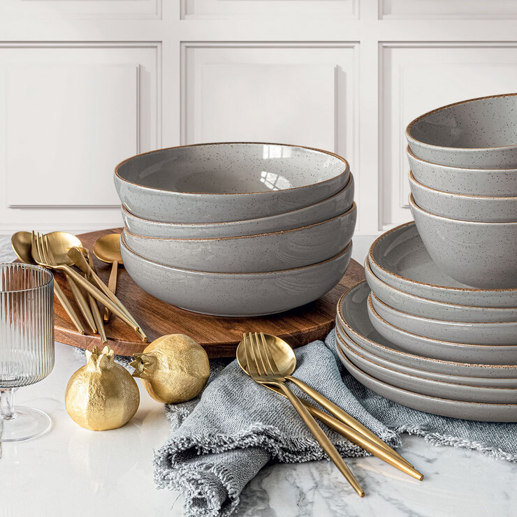 Over & Back Stoneware Dinnerware Set, 16 Piece in Grey