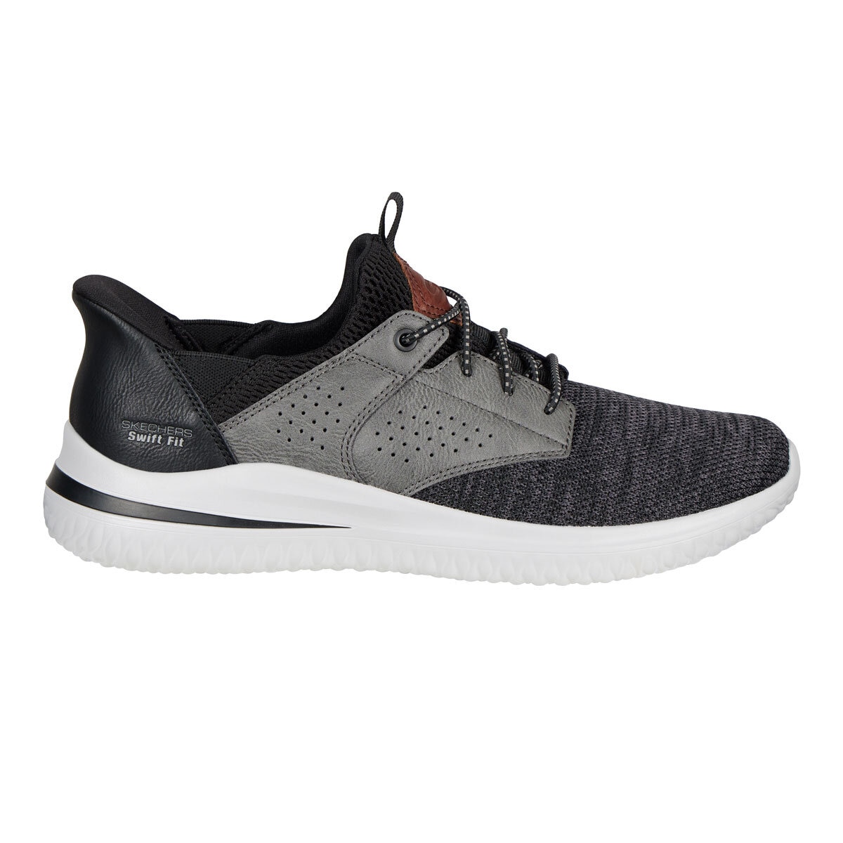 Skechers Men's Swift Fit Delson Trainer in Black