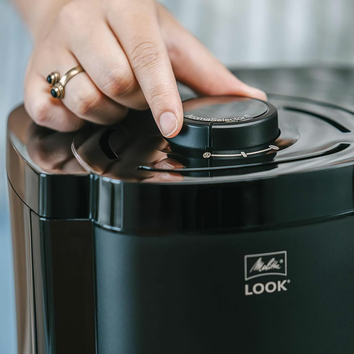 Lifestyle image of Melitta LOOK V therm Coffee Maker