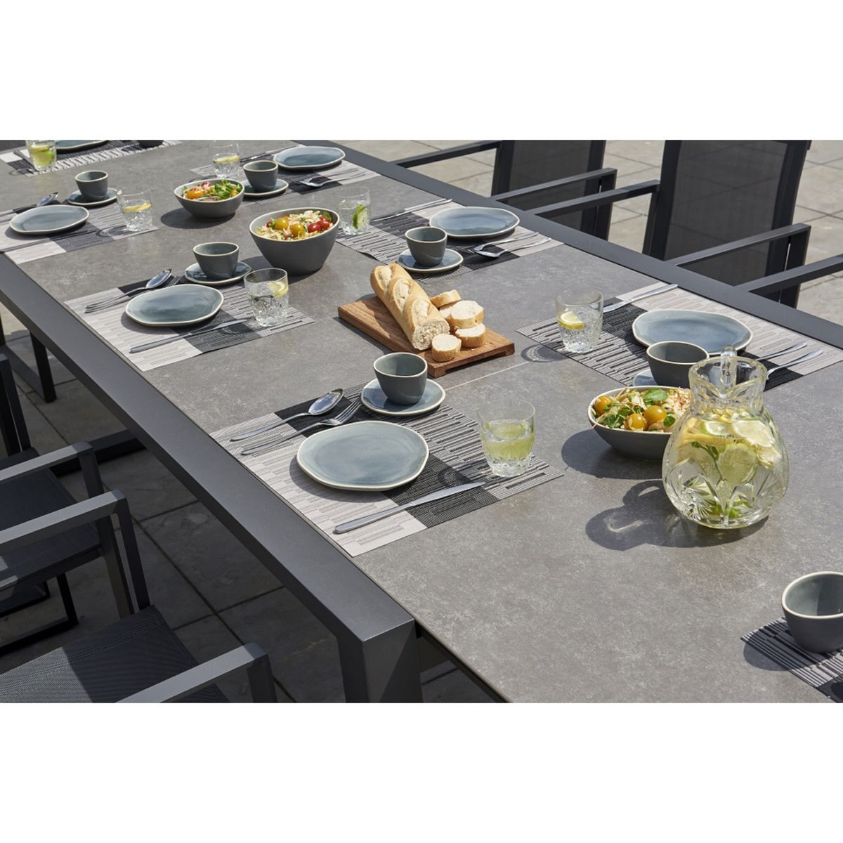 LIFE Outdoor Living Kiama 11 Piece Extendable Dining Tabl
