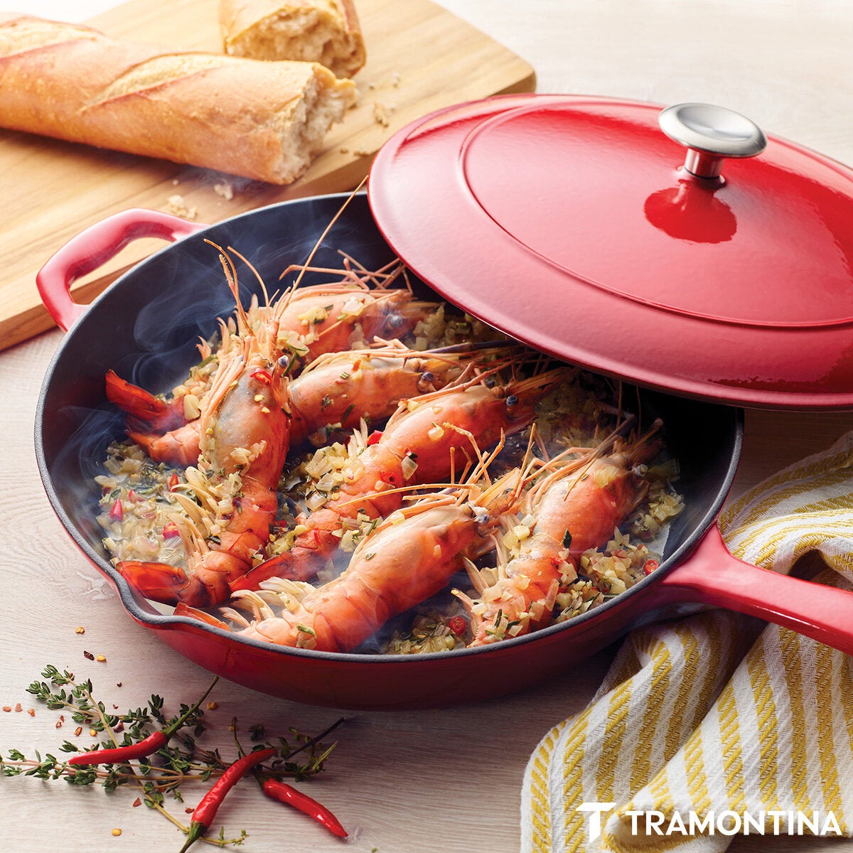 Tramontina Enamel Cast Iron Saute Pan with Lid, 30cm / 3.25L in Red