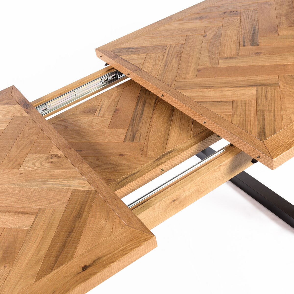 Bentley Designs Herringbone Rustic Oak Extending Dining Table + 6