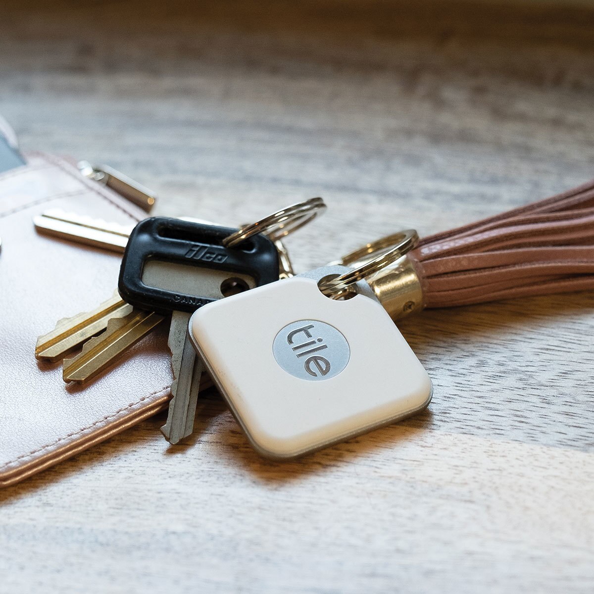 Tile Bluetooth Tracker 2020 Pro Mega Bundle, Tile Pro x 8, Tile Slim x