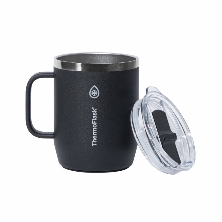mug in black with lid opened
