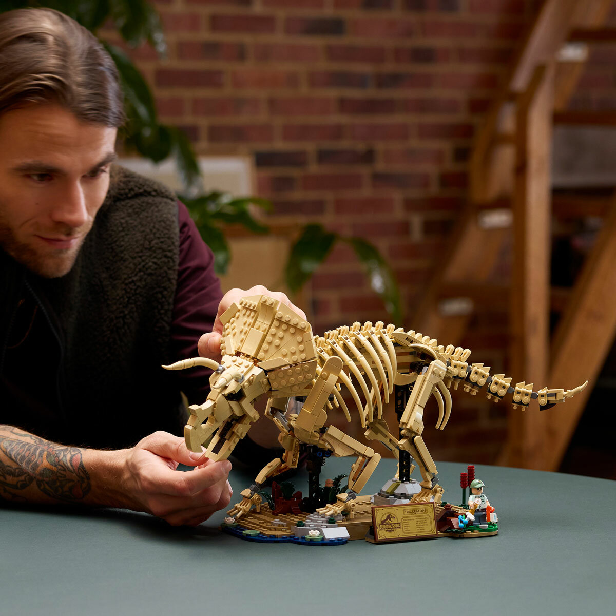 LEGO Jurassic World Dinosaur Fossils: Triceratops - Model 77985 (18+ Years) LEGO Jurassic World Dinosaur Fossils: Triceratops - Model 77985 (18+ Years)