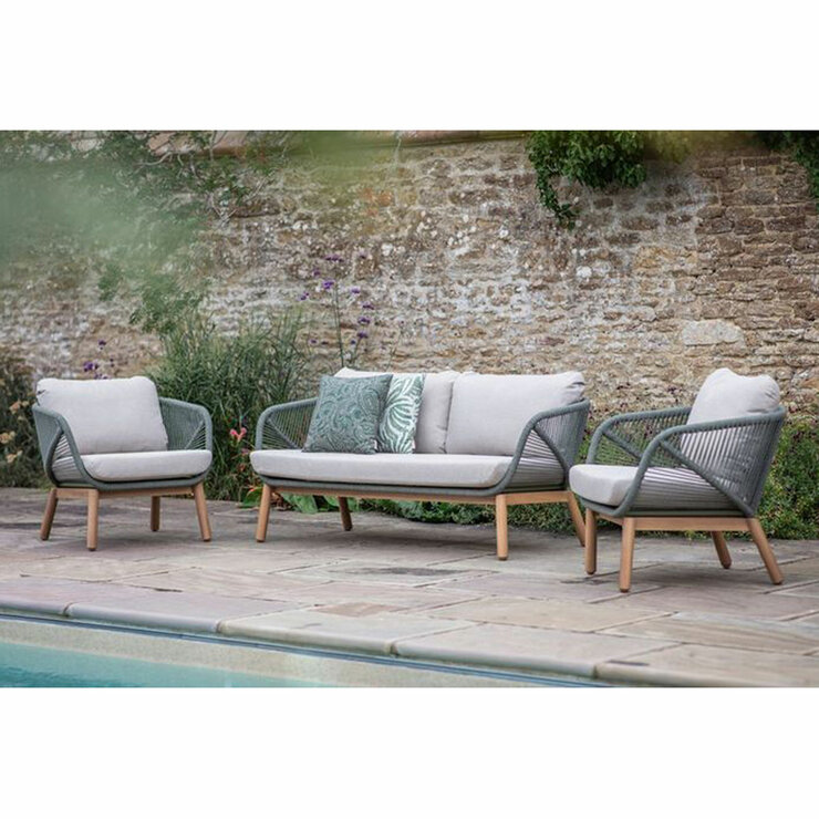 Bramblecrest Helsinki 4 Piece Deep Seating Set