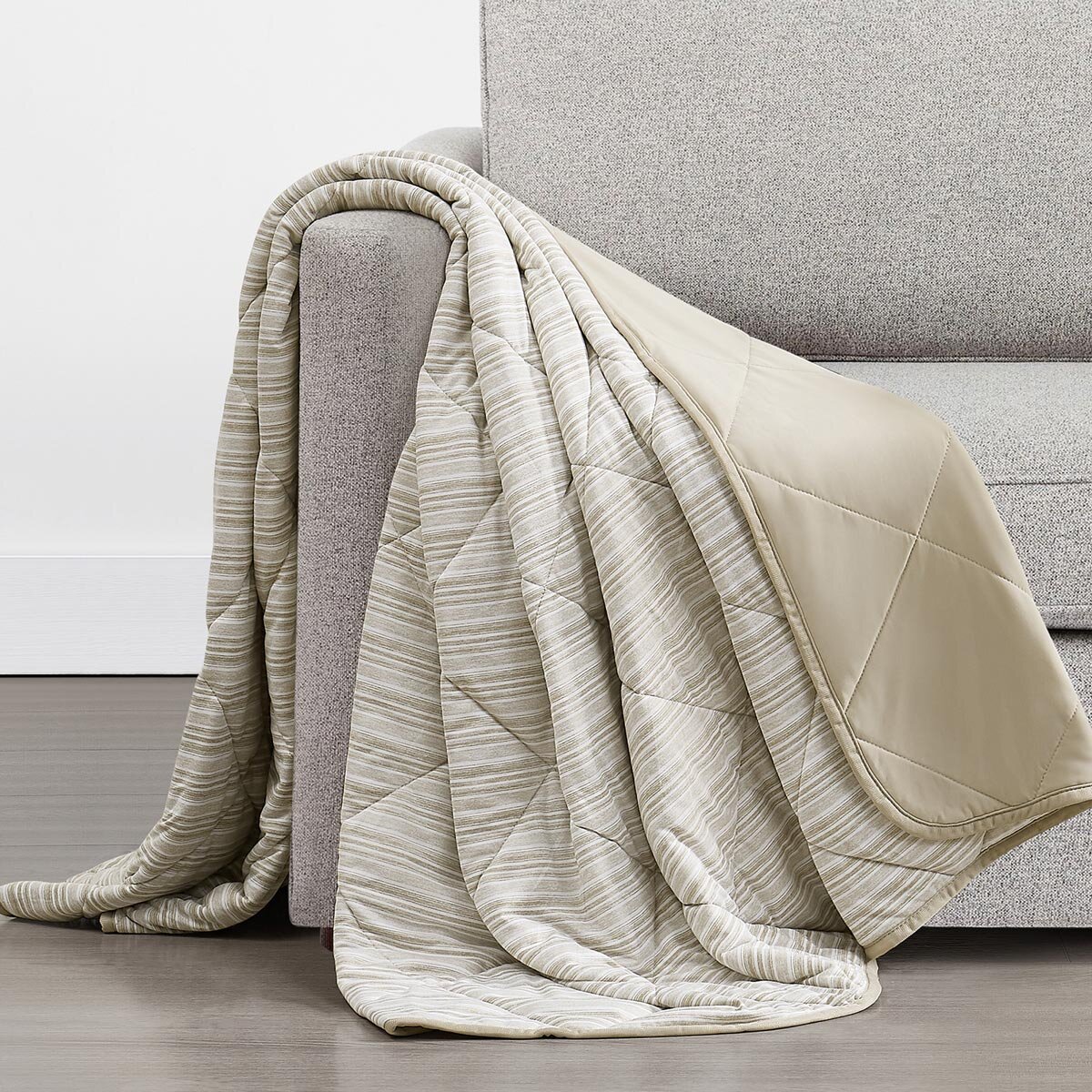 Cooling Throw in Taupe, 152 x 178 cm