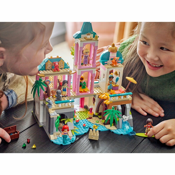 LEGO Disney Princess Castle and Royal Pets - Model 43267 (6+ Years)