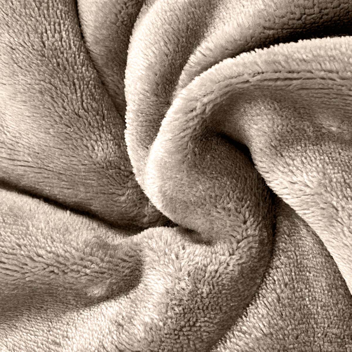 Faux Rabbit Fur Blanket in Taupe, 234 x 249 cm
