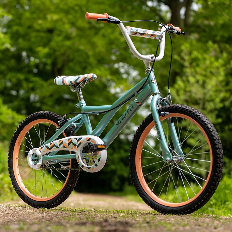 Huffy So Sweet BMX Bike 20" Wheel (11" Frame) in Blue Huffy So Sweet BMX Bike 20" Wheel (11" Frame) in Blue
