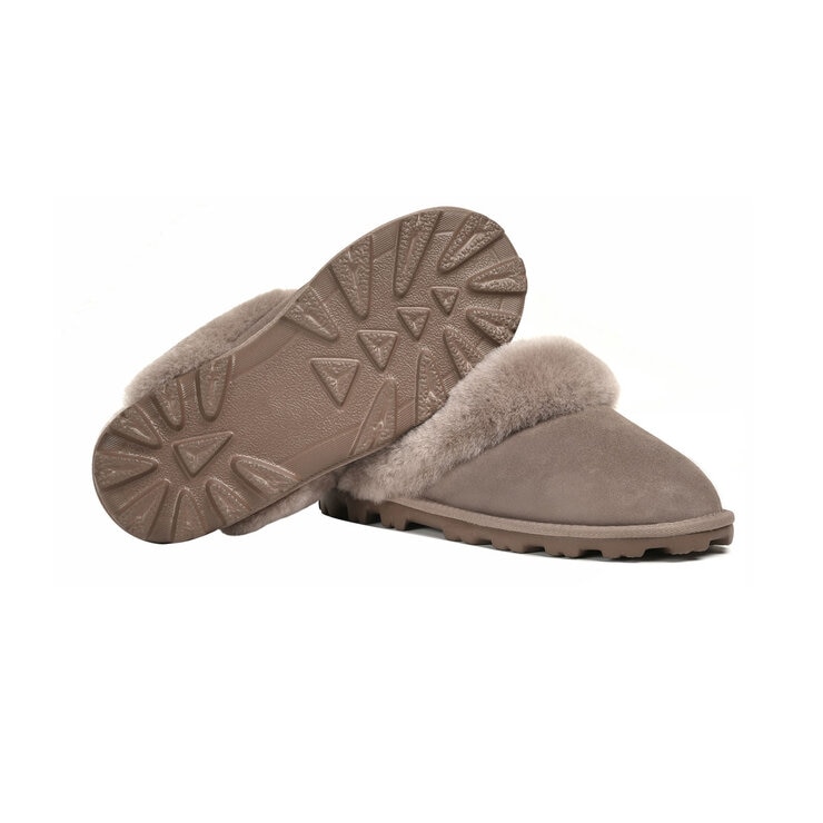 Kirkland Signature Ladies Shearling Slippers