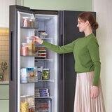Samsung Bespoke Series 7 RS70F68QBFEU, Side by Side Fridge Freezer, B Rated in Black