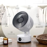 Lifestyle image of features of the fan Lifestyle image of features of the fan
