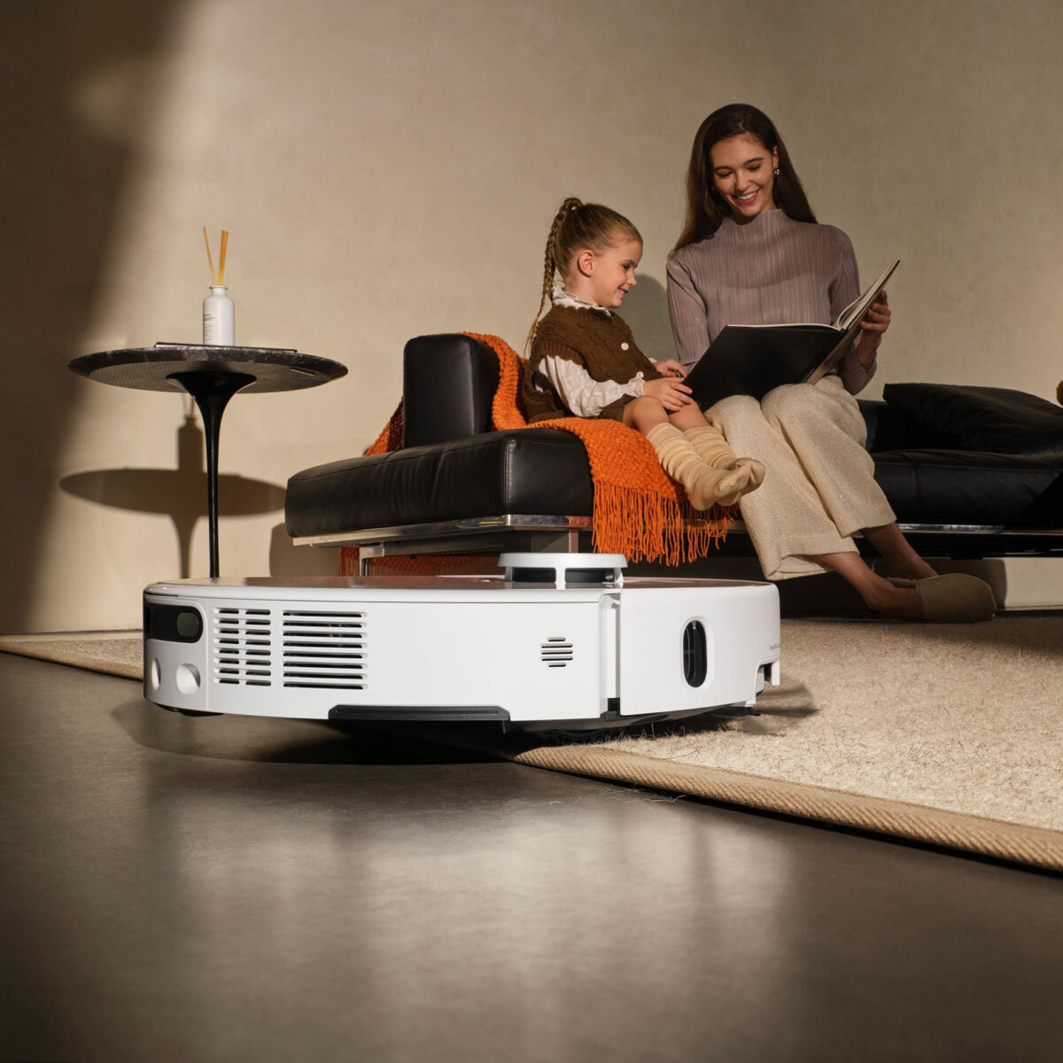 Lifestyle image of MOVA P50 Pro Ultra Robot Vacuum in living room