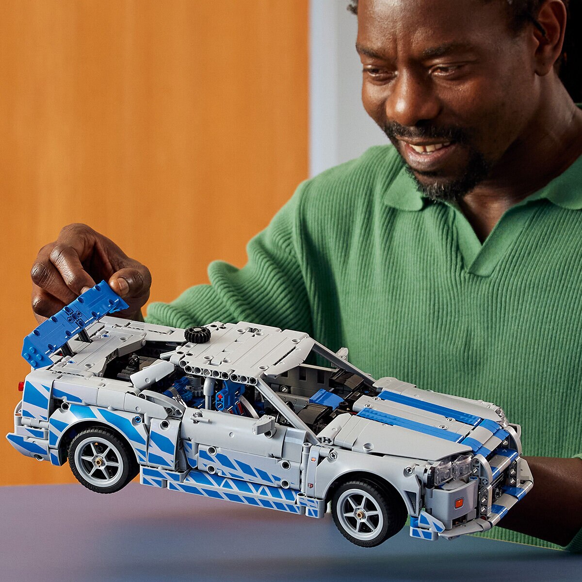 LEGO Technic 2 Fast 2 Furious Nissan Skyline GT-R (R34) Car - Model 42210 (18+ Years)