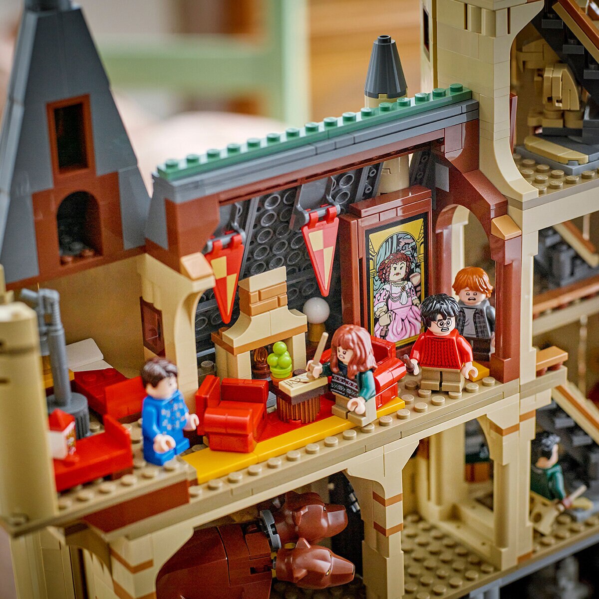 Lego Harry Potter Hogwarts Castle: The Main Tower - Model 76454 (10+ Years)