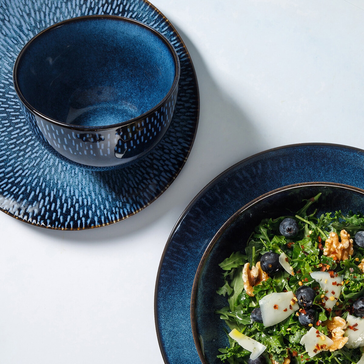 Laurie Gates Catalina Dinnerware Set, 16 Piece in Blue Laurie Gates Catalina Dinnerware Set, 16 Piece in Blue