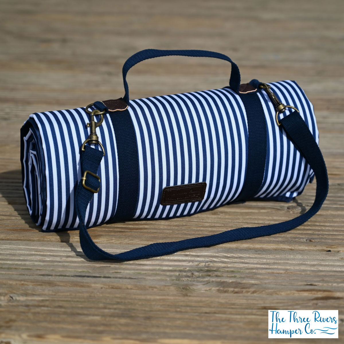 Navigate Picnic Blanket, 150x135cm in Two Styles