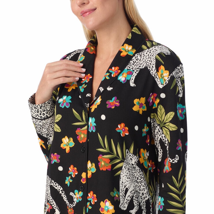 Room Service Ladies Notch Collar PJ Set in Cheetah