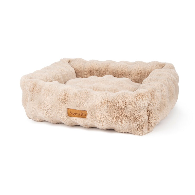 Scruffs Alpine Box Medium Pet Bed 60 x 50cm in Champagne