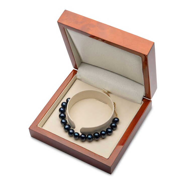 7.5-8mm Cultured Freshwater Black Pearl Bolo Bracelet, 18ct Yellow Gold 7.5-8mm Cultured Freshwater Black Pearl Bolo Bracelet, 18ct Yellow Gold