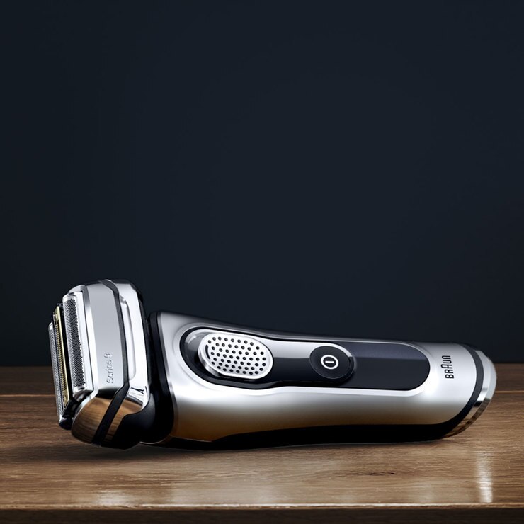 Braun Series 9 9260PS Men's Electric Wet & Dry Foil Shaver with