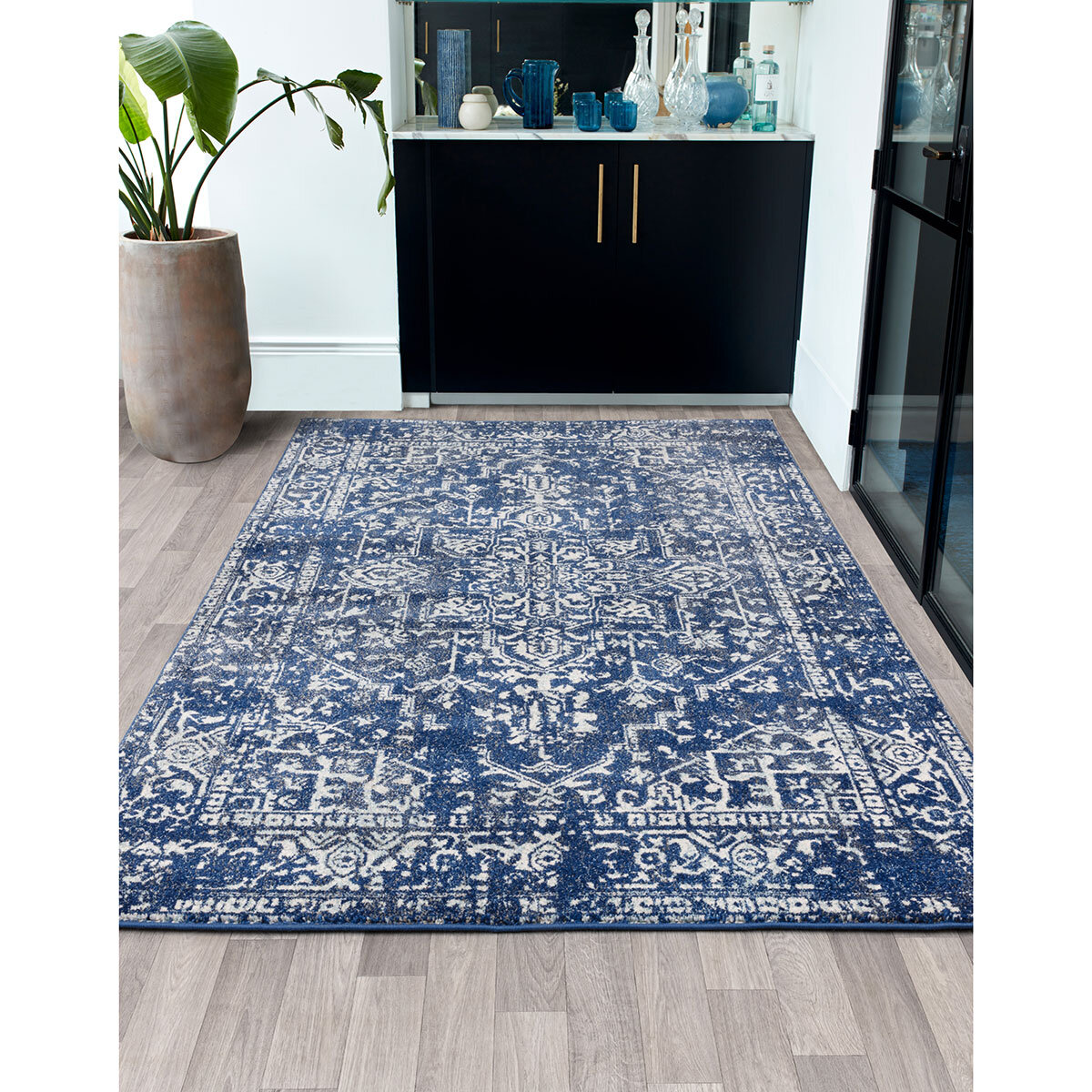 Nova Antique Navy Rug, 160 x 230 cm