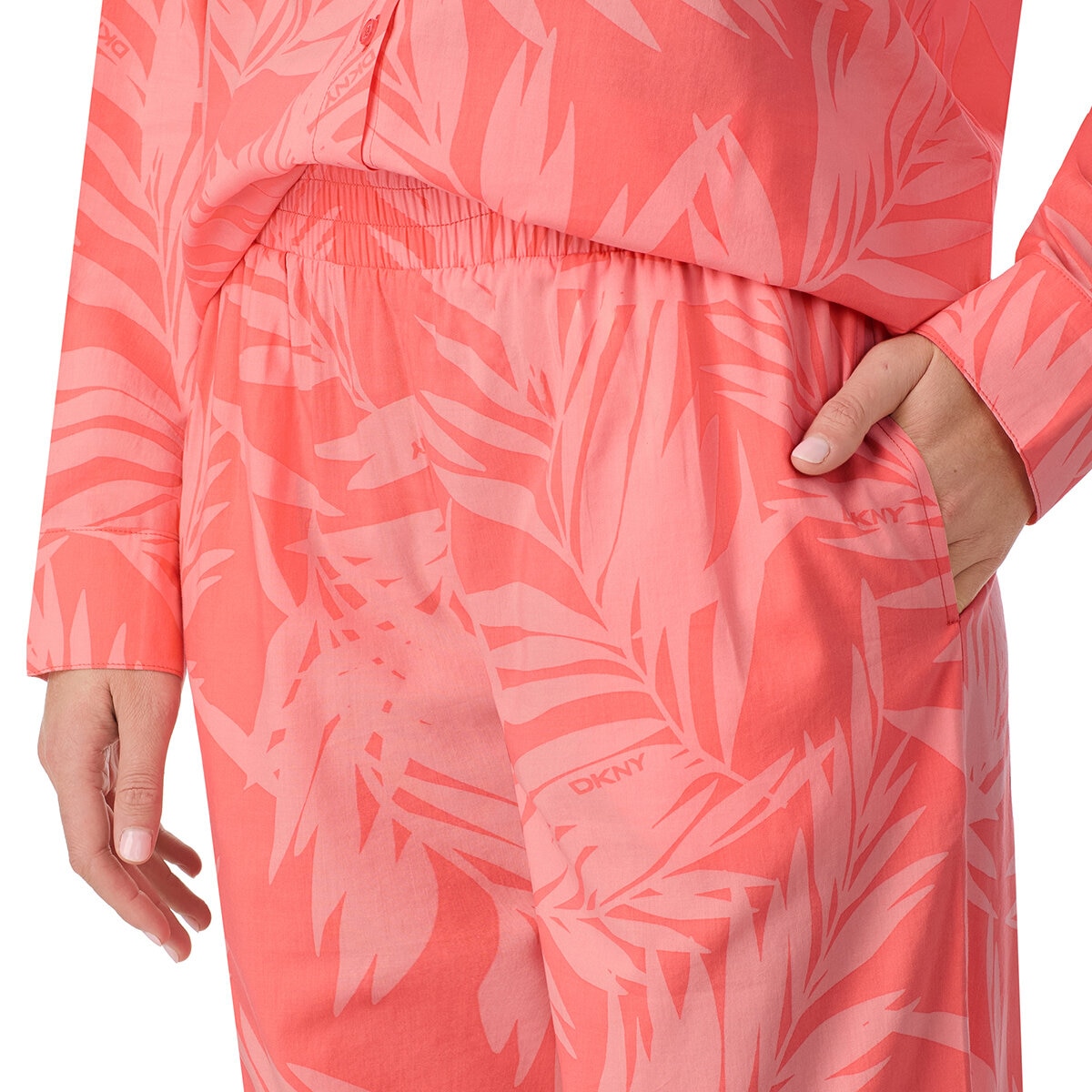 DKNY Ladies Cotton Blend Pyjama Set in Coral, Size Extra Large