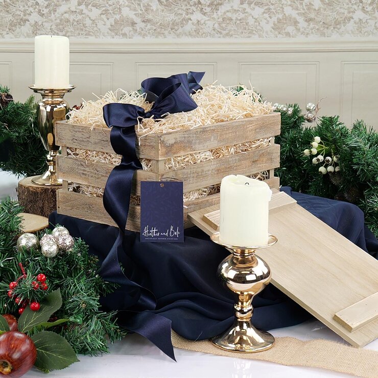The Mulled Wine & Gourmet Treats Crate The Mulled Wine & Gourmet Treats Crate