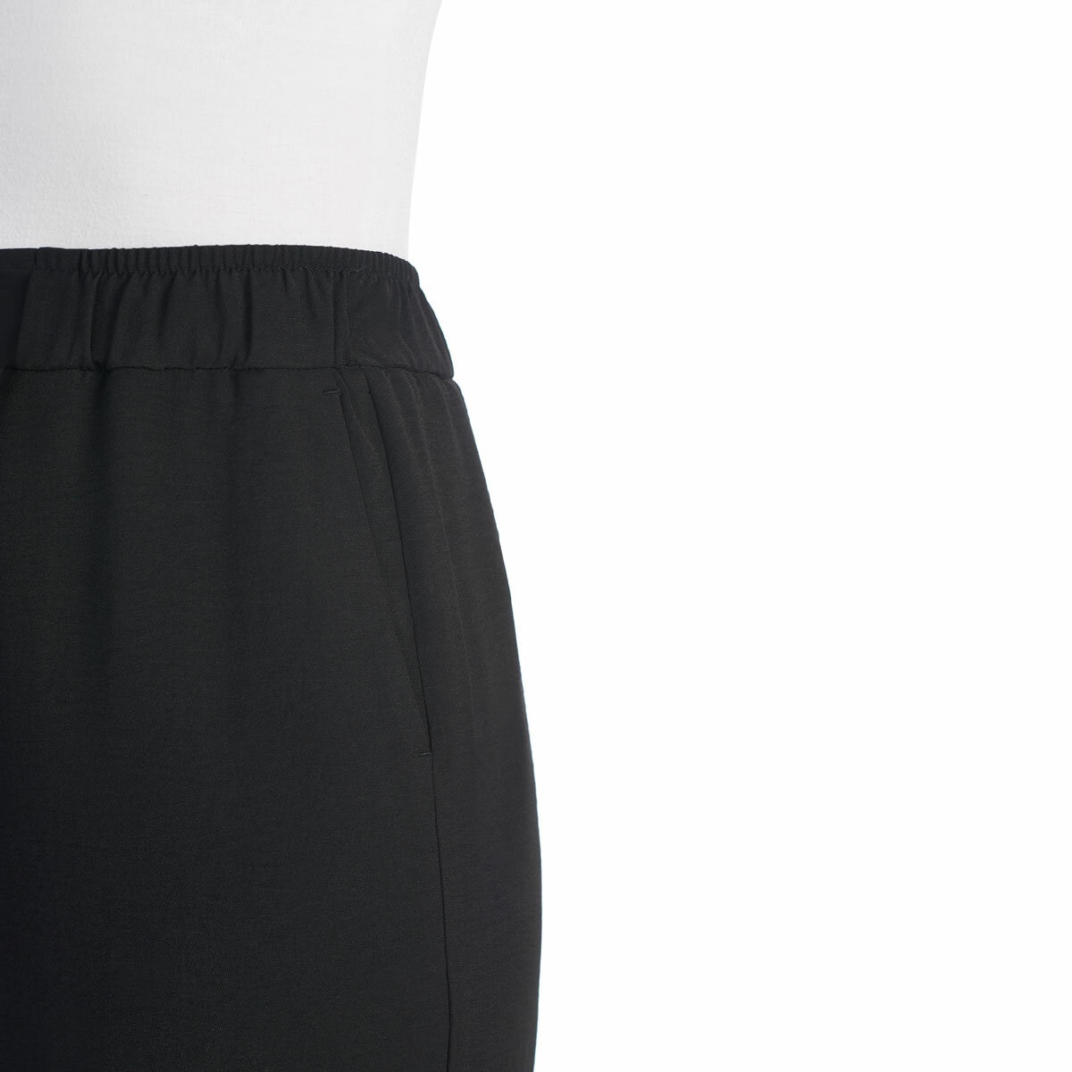 Hilary Radley Crinkle Wide Leg Pant in Black