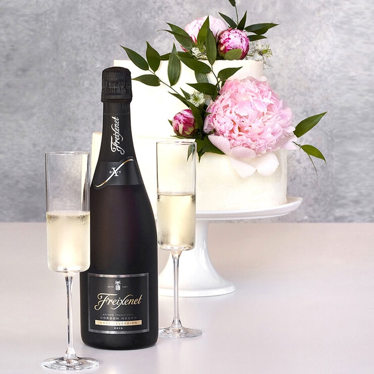 Freixenet Cordon Negro Cava  box