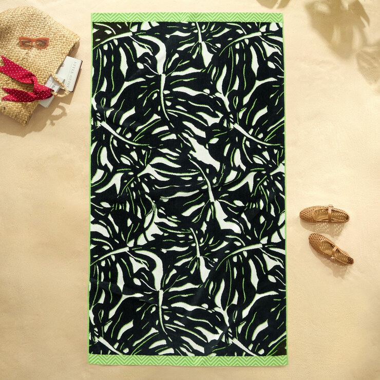 Oversized 100% Cotton Monstera Beach Towel Oversized 100% Cotton Monstera Beach Towel