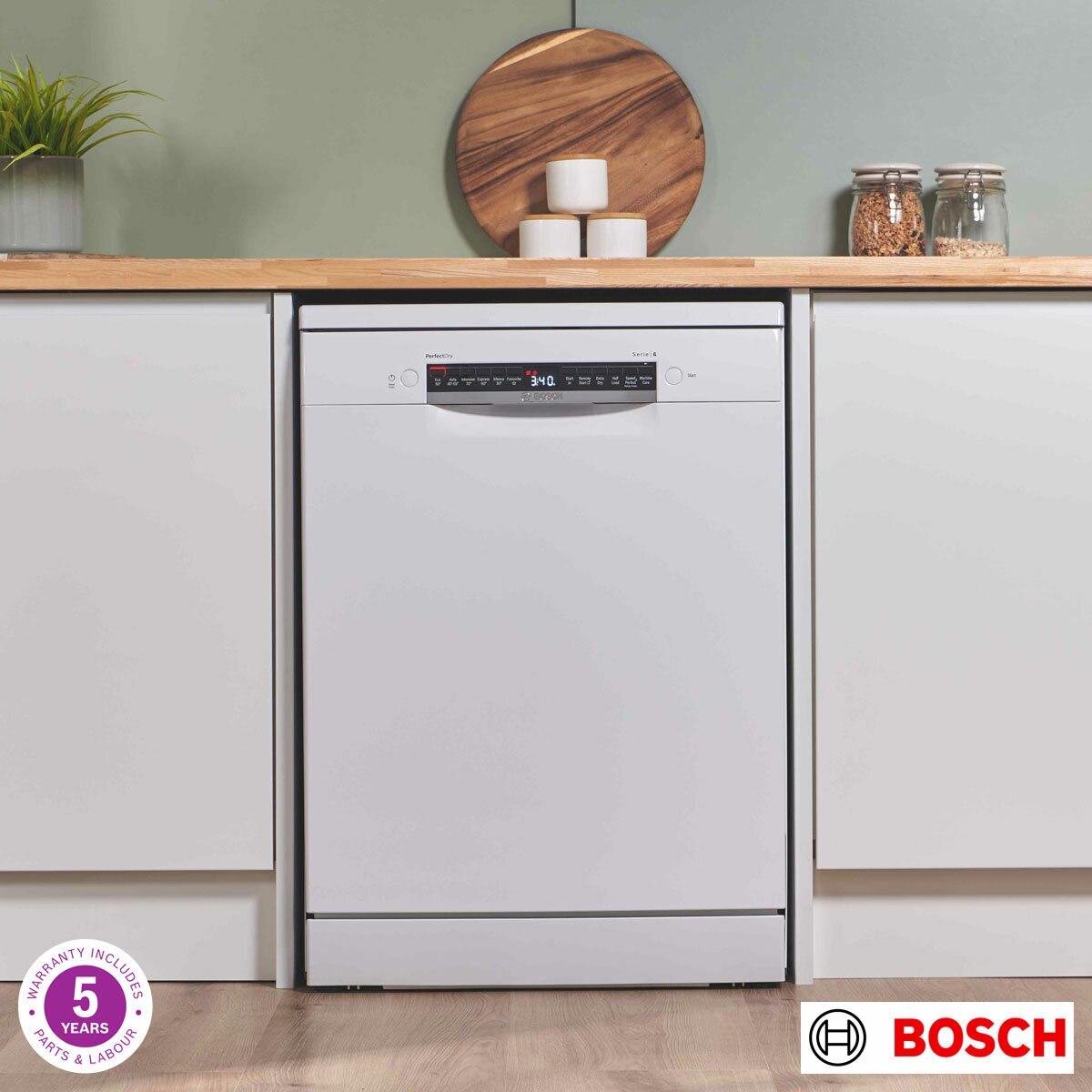 Bosch SMS6ZCW10G Series 6 Freestanding 14 Place Setting Dishwasher, B Rated in White