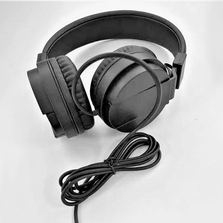 Casio CTK3500AD, Full Size Keyboard with Stand and Headphones Costco UK